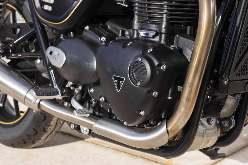2021 Triumph BONNEVILLE STREET TWIN GOLD LINE