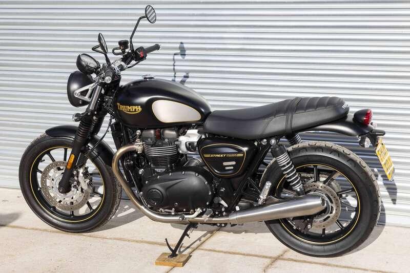 2021 Triumph BONNEVILLE STREET TWIN GOLD LINE