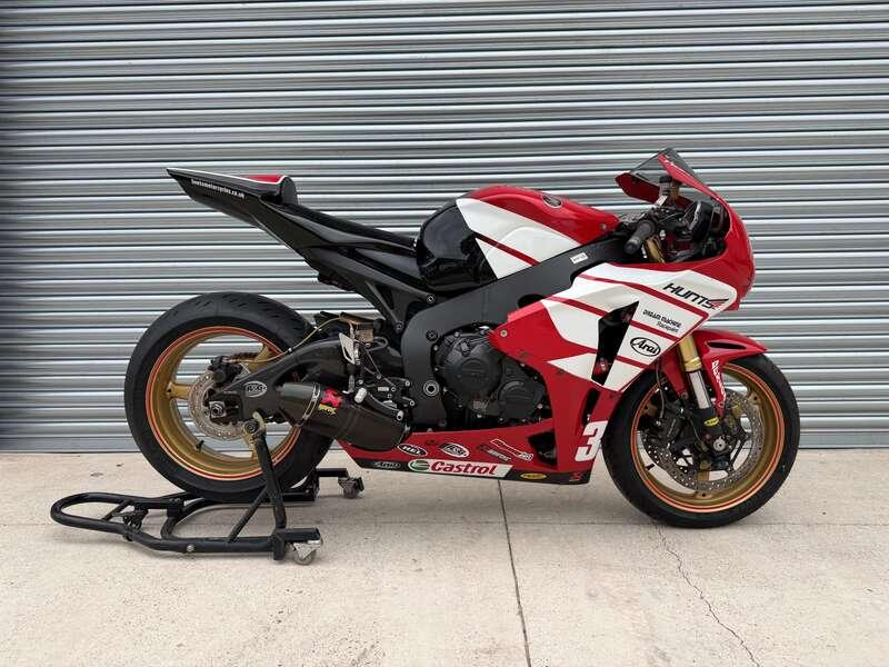 2010 Honda CBR1000RR FIREBLADE SUPERSTOCK RACE BIKE