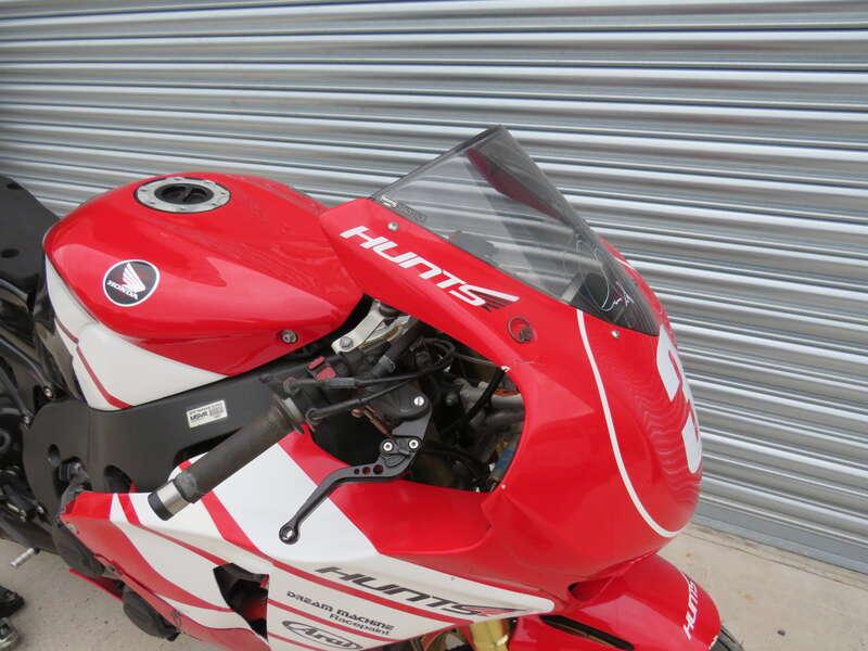 2010 Honda CBR1000RR FIREBLADE SUPERSTOCK RACE BIKE