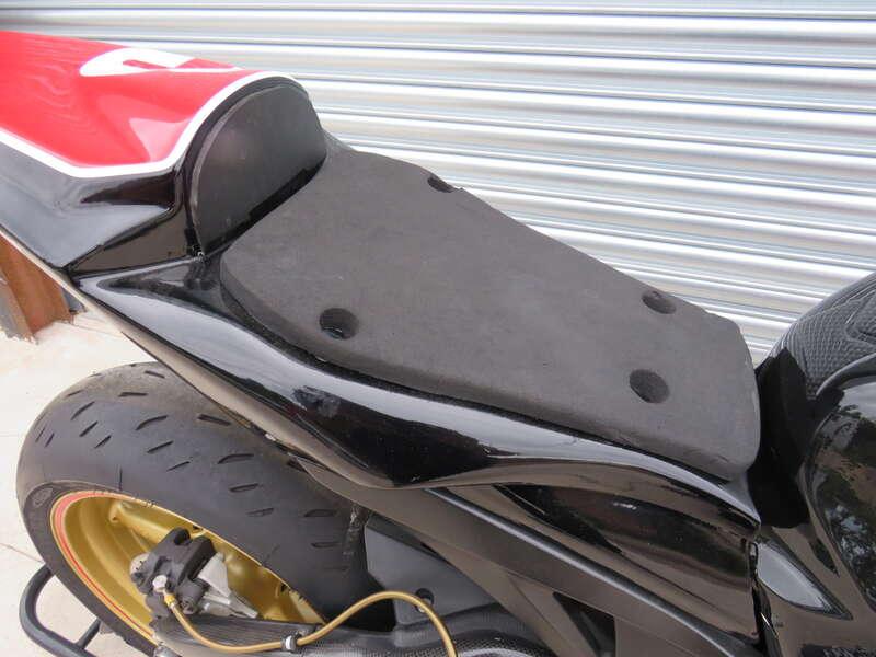2010 Honda CBR1000RR FIREBLADE SUPERSTOCK RACE BIKE