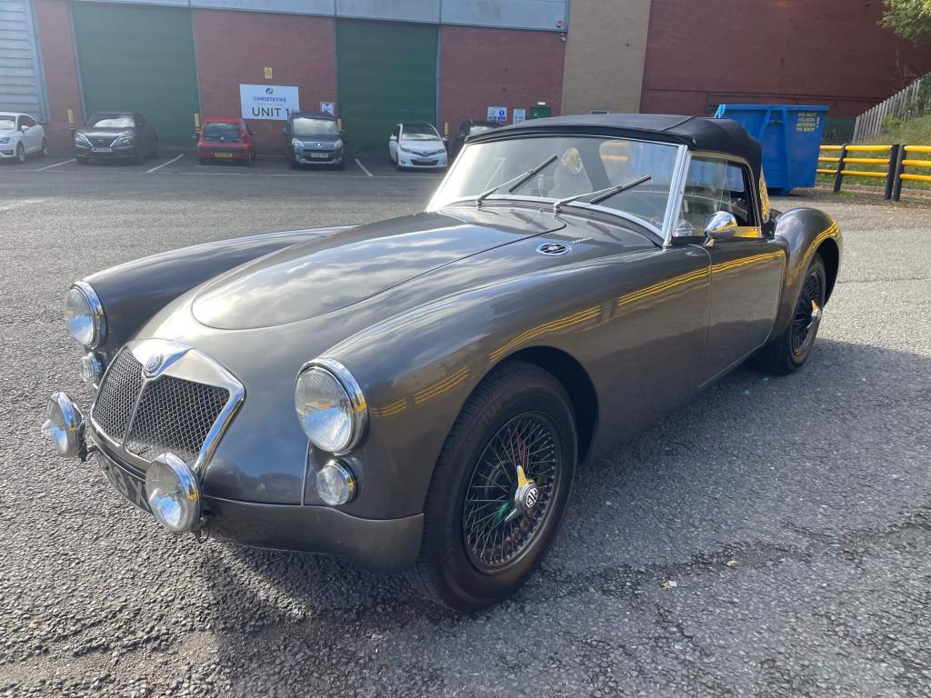 1961 MG MGA