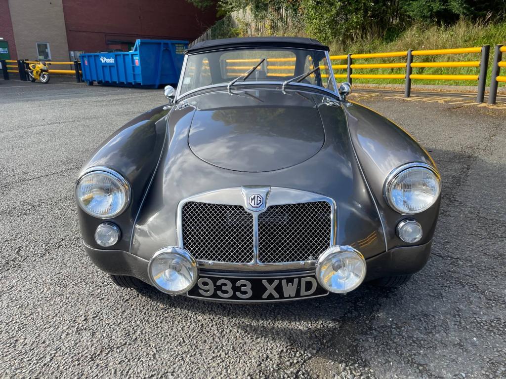 1961 MG MGA