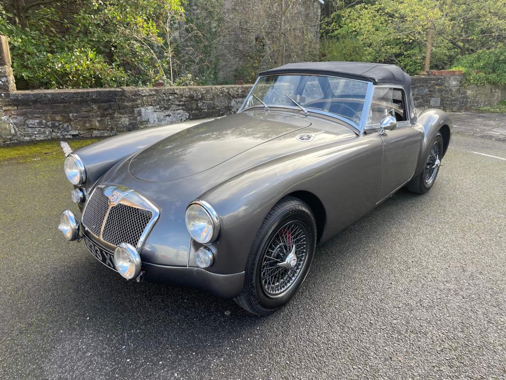 1961 MG MGA