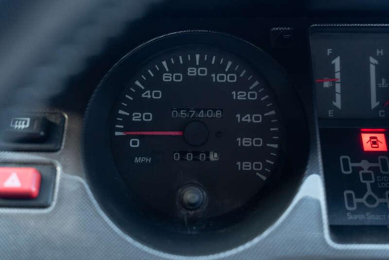 1999 Mitsubishi PAJERO