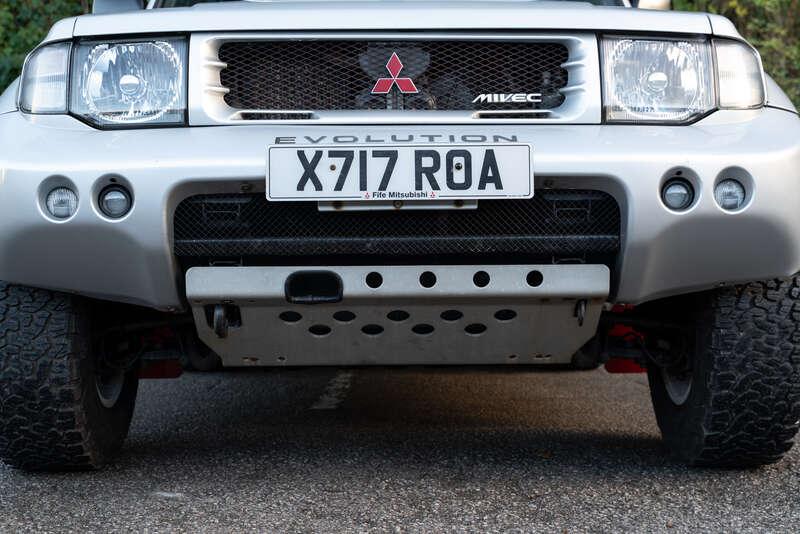 1999 Mitsubishi PAJERO