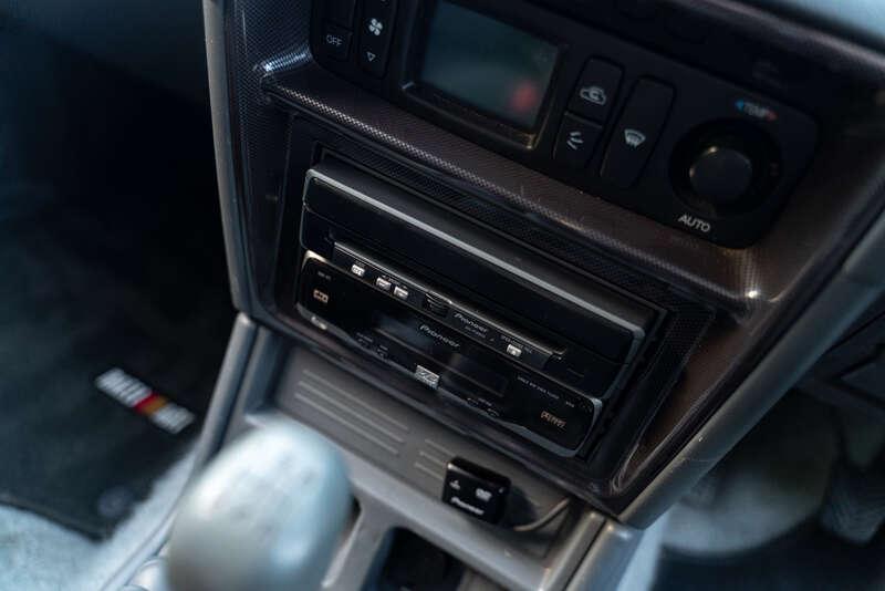 1999 Mitsubishi PAJERO
