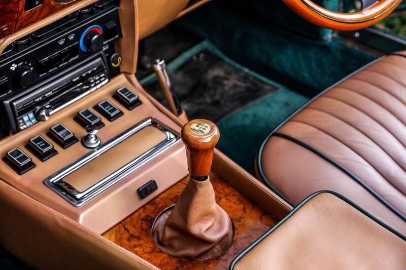 1988 Aston Martin V8 Vantage