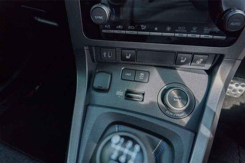 2025 Toyota YARIS