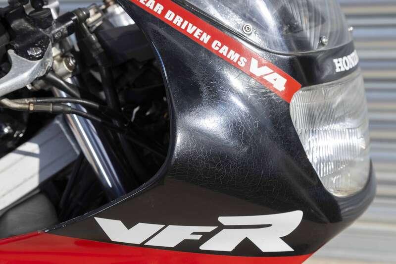 1988 Honda VFR400R