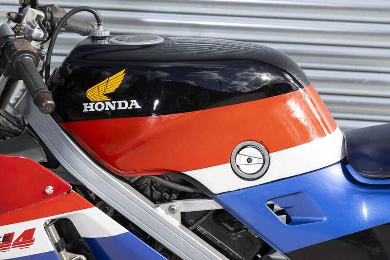 1988 Honda VFR400R