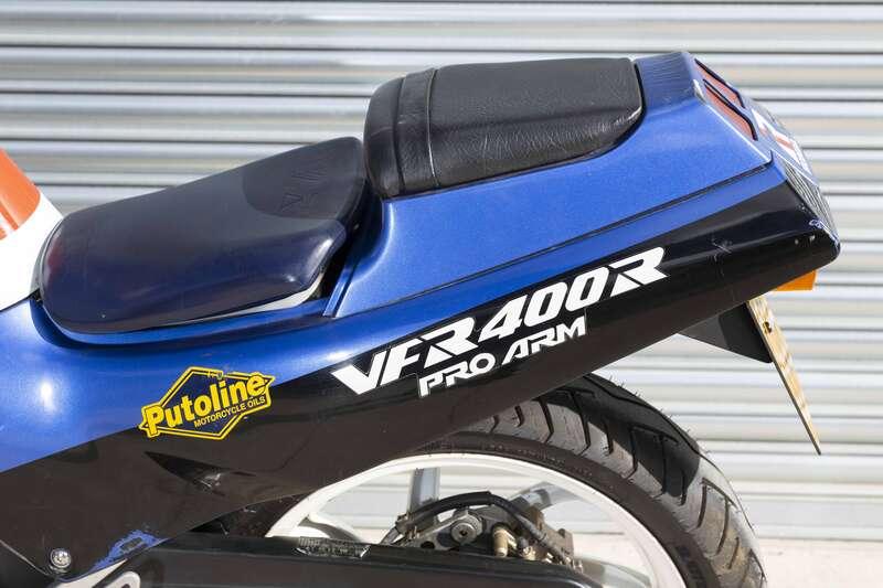 1988 Honda VFR400R