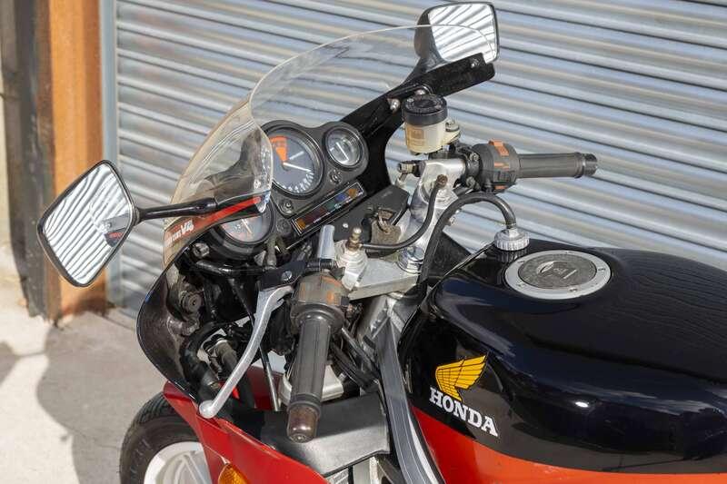 1988 Honda VFR400R