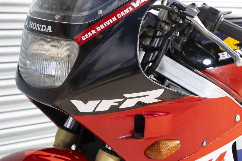 1988 Honda VFR400R