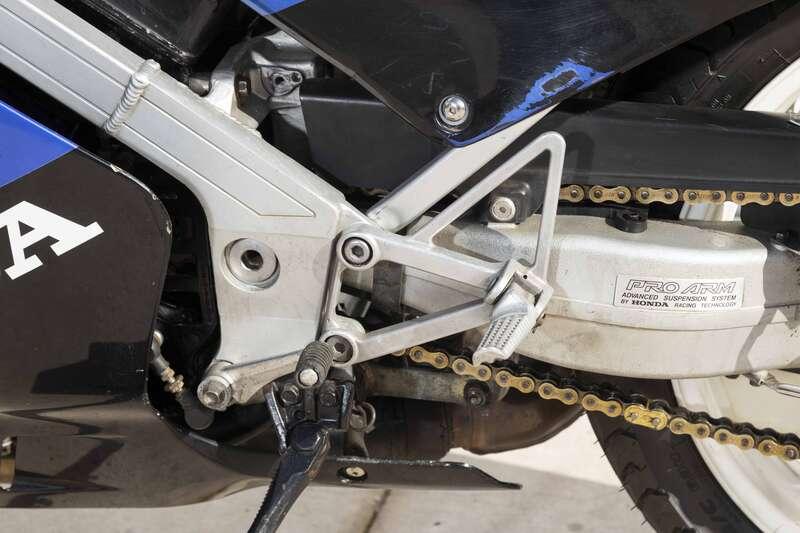 1988 Honda VFR400R