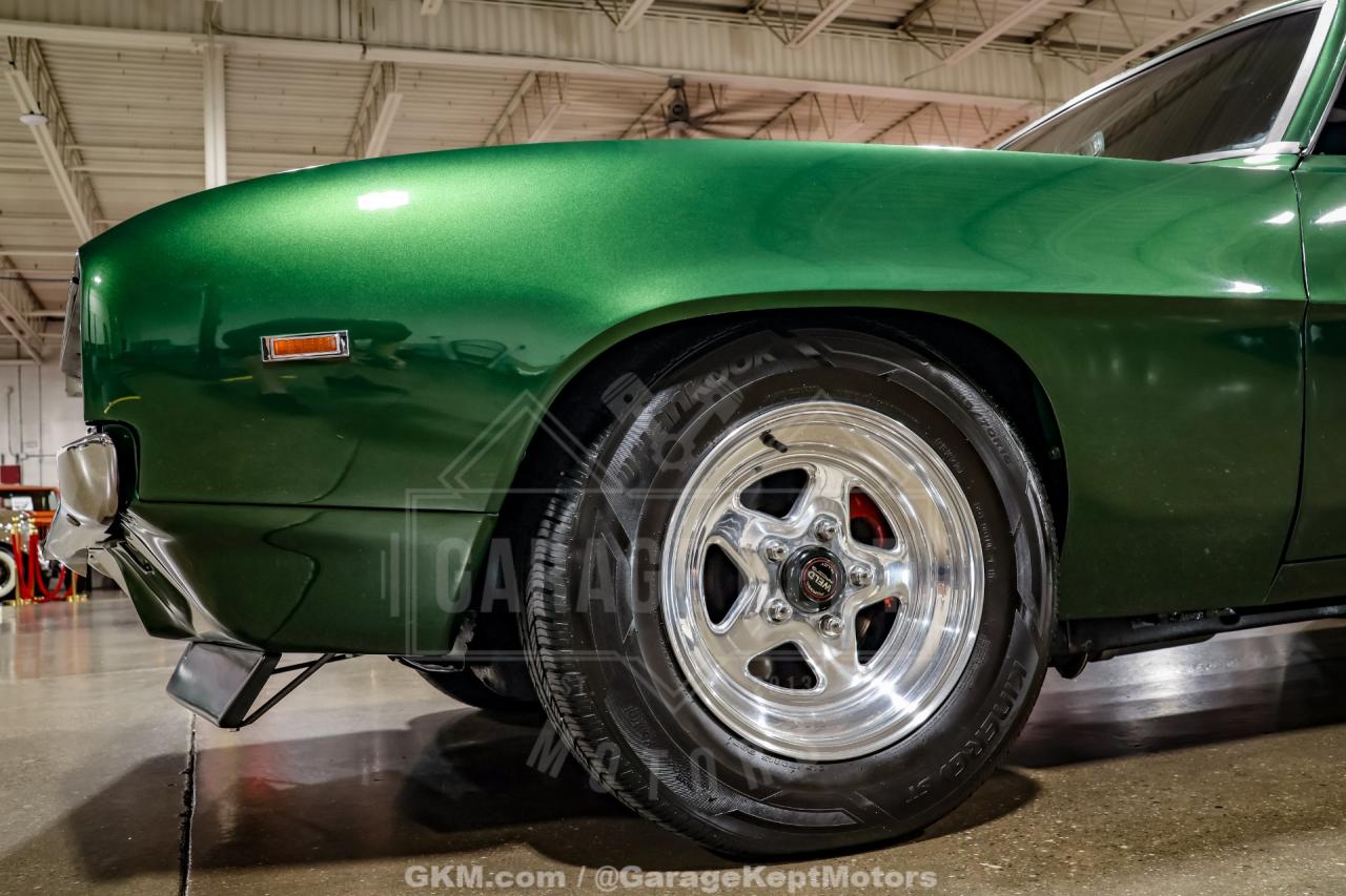 1969 Chevrolet Camaro SS Tribute