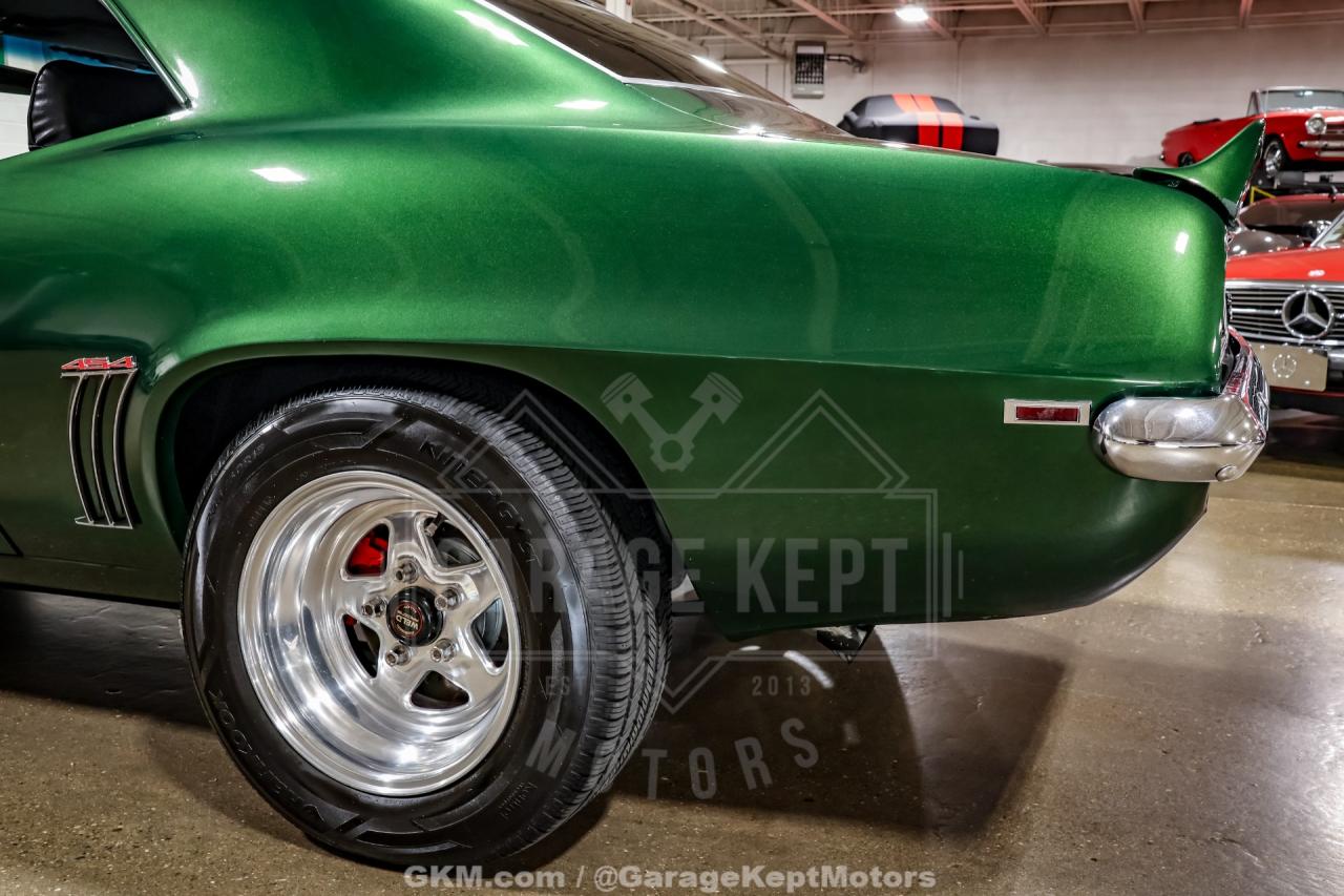 1969 Chevrolet Camaro SS Tribute