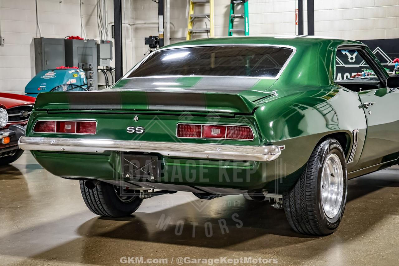 1969 Chevrolet Camaro SS Tribute