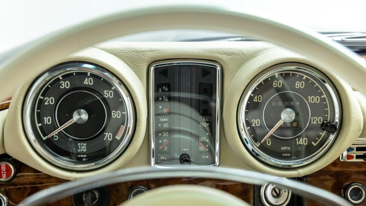 1971 Mercedes - Benz 280 SE 3.5 Coupe