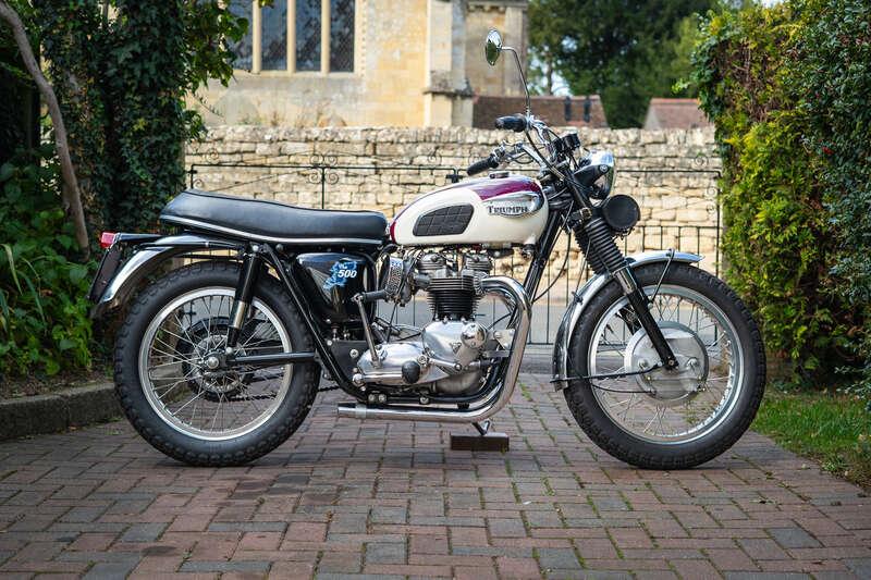 1969 Triumph T120