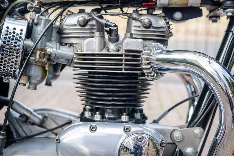 1969 Triumph T120