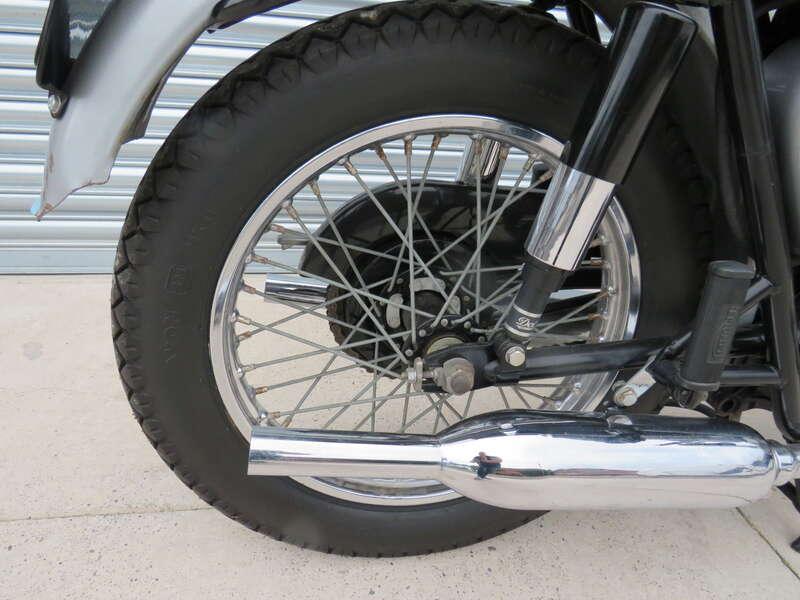 1961 Triumph T120R BONNEVILLE