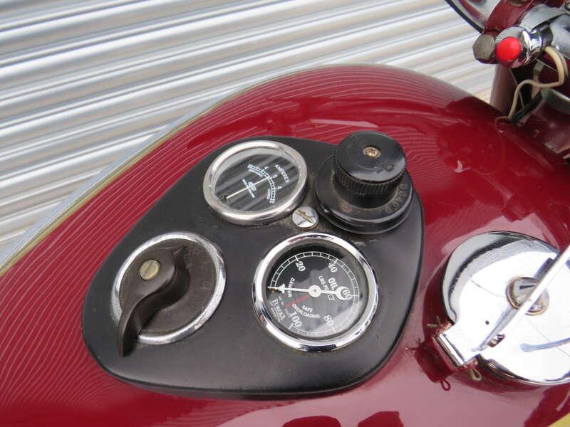 1946 Triumph 5T SPEED TWIN