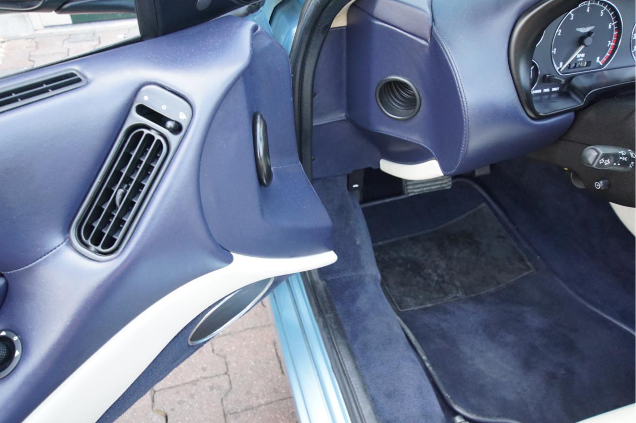 2000 Aston Martin DB7 Vantage Volante &ldquo;The gift from Coca-Cola&rdquo;