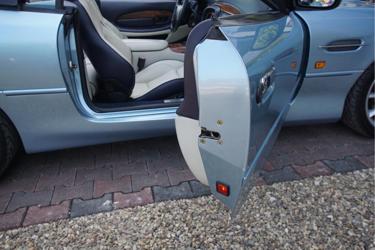 2000 Aston Martin DB7 Vantage Volante &ldquo;The gift from Coca-Cola&rdquo;