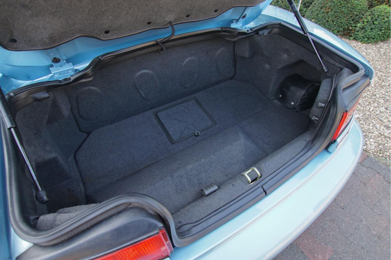 2000 Aston Martin DB7 Vantage Volante &ldquo;The gift from Coca-Cola&rdquo;