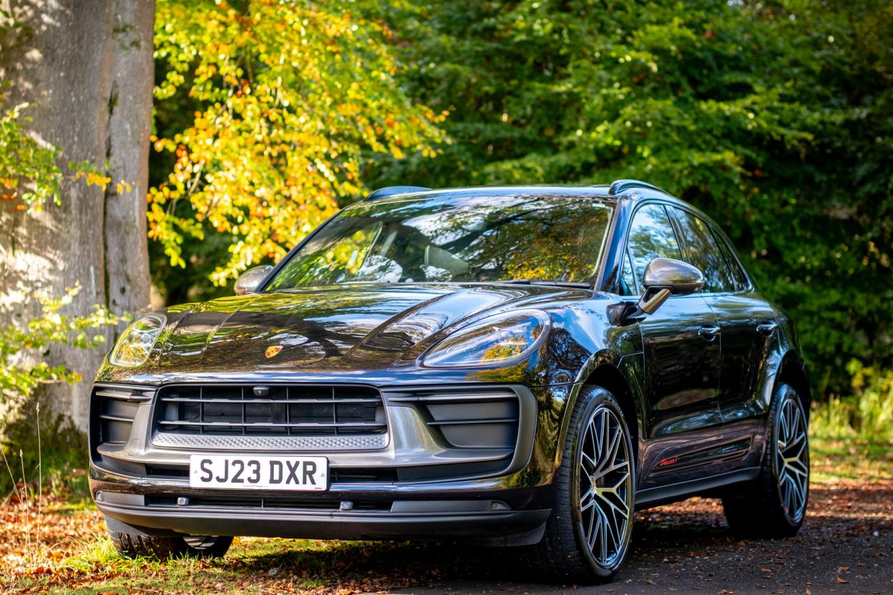 2023 Porsche Macan T