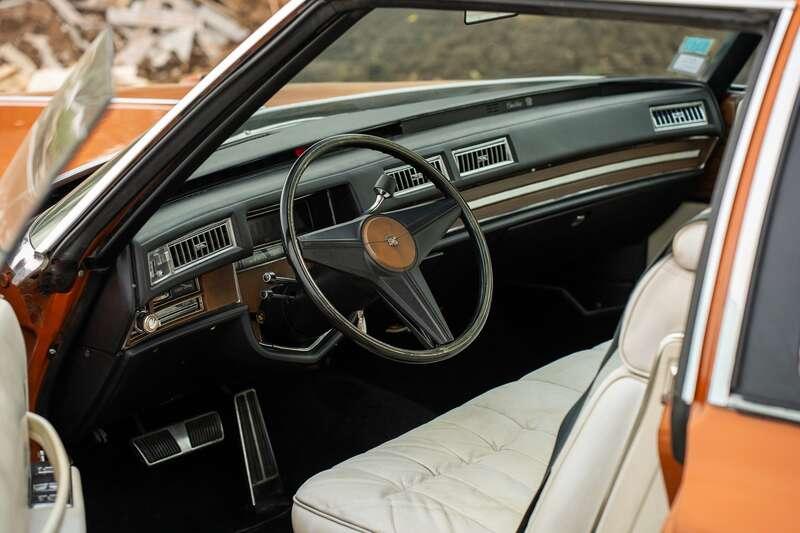 1974 Cadillac COUPE DE VILLE