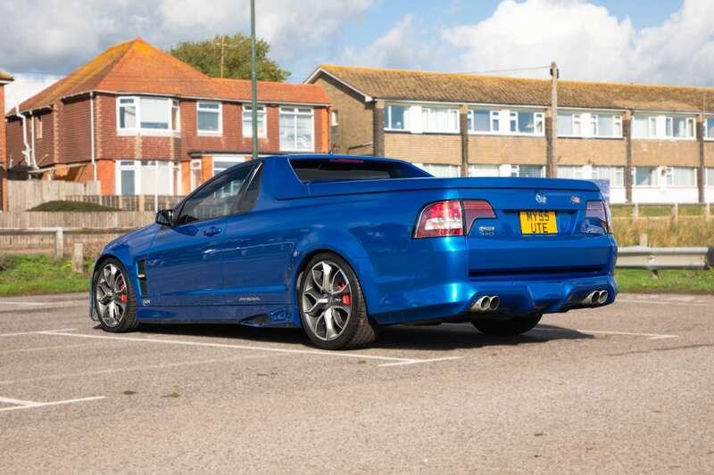 2010 HOLDEN MALOO