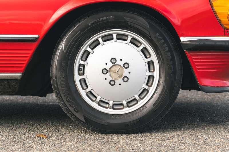 1981 Mercedes - Benz 380SL R107