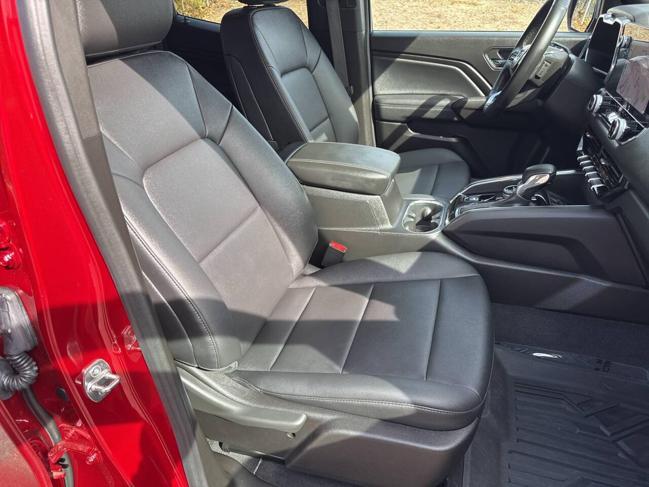 2025 GMC Canyon
