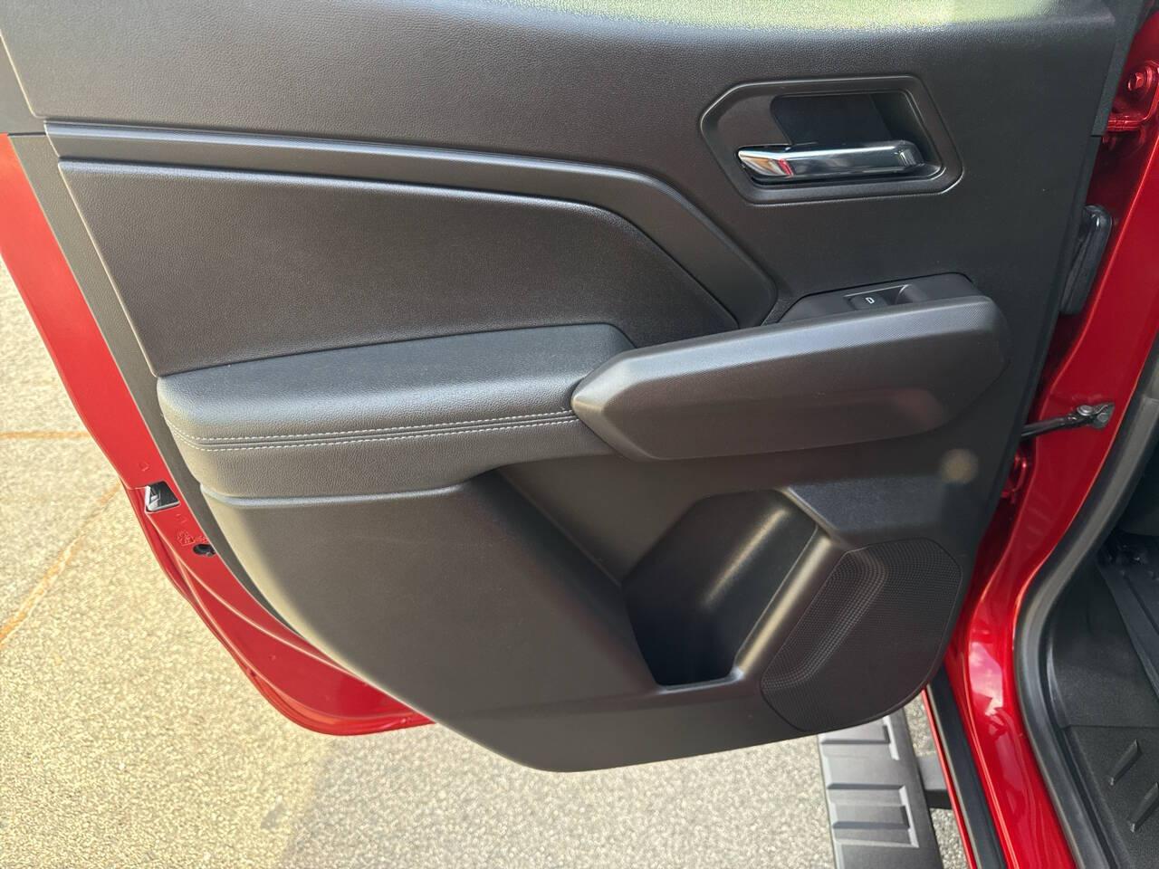 2025 GMC Canyon