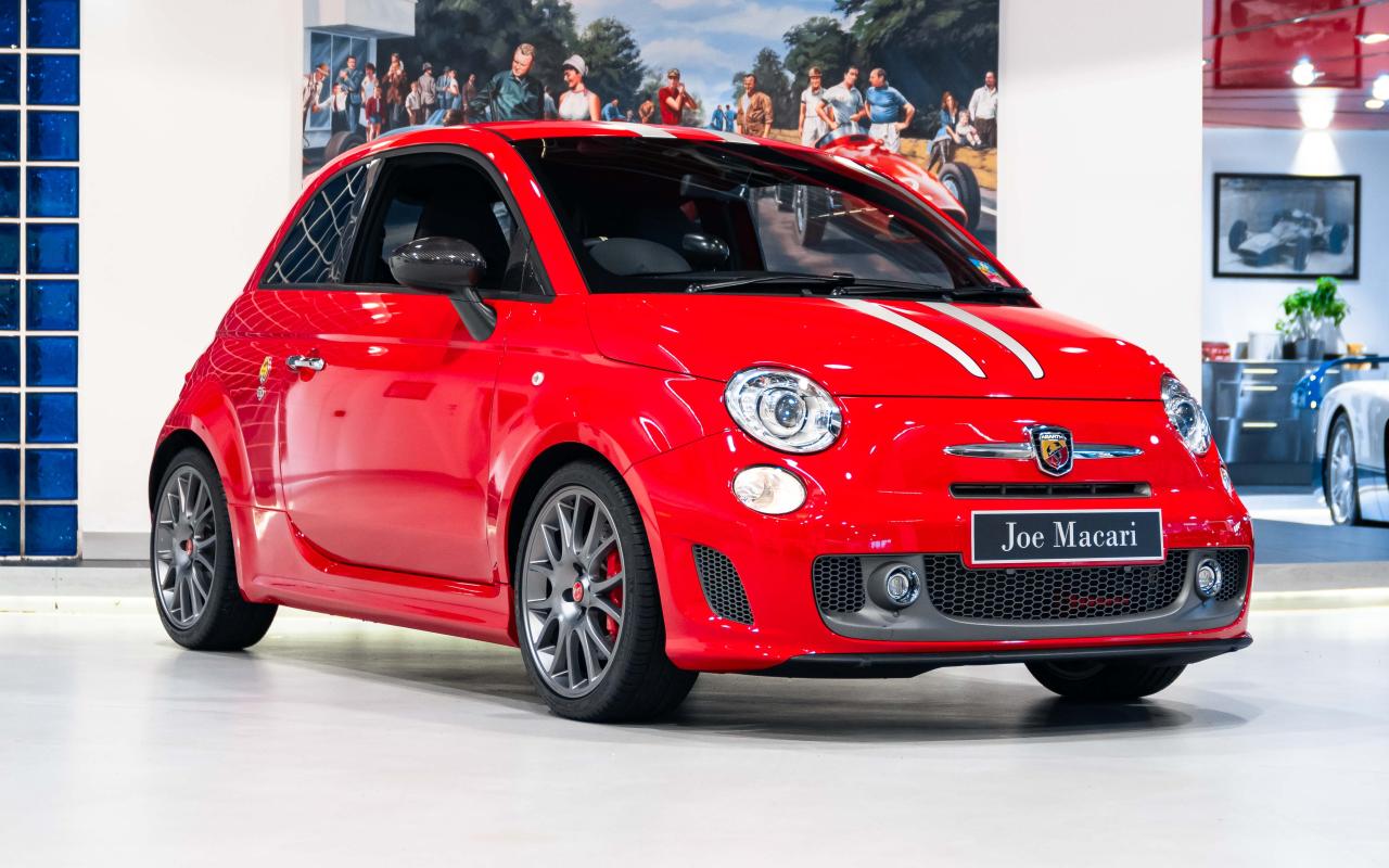 2010 Abarth 695 Tributo Ferrari
