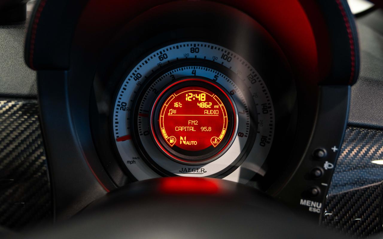 2010 Abarth 695 Tributo Ferrari