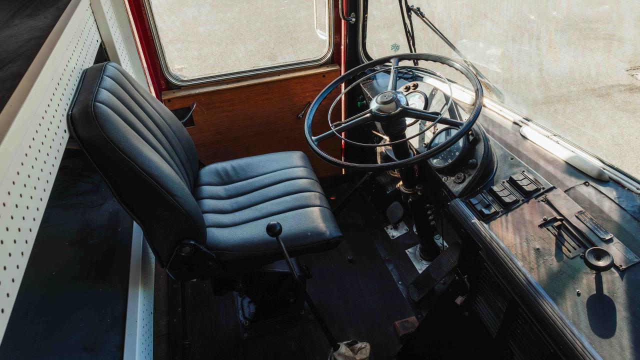 1974 Mercedes - Benz O 317 Porsche Renntransporter Tribute