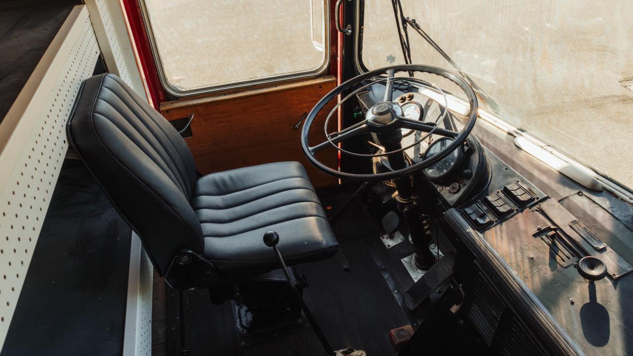 1974 Mercedes - Benz O 317 Porsche Renntransporter Tribute