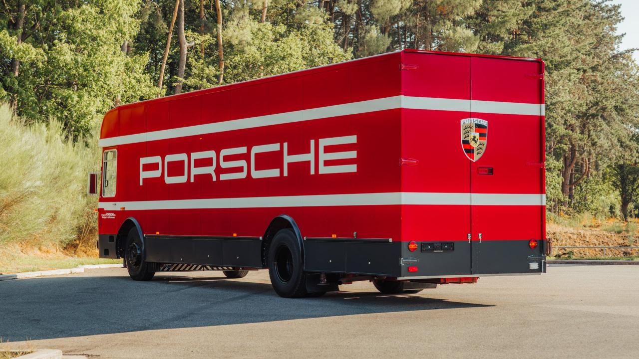 1974 Mercedes - Benz O 317 Porsche Renntransporter Tribute