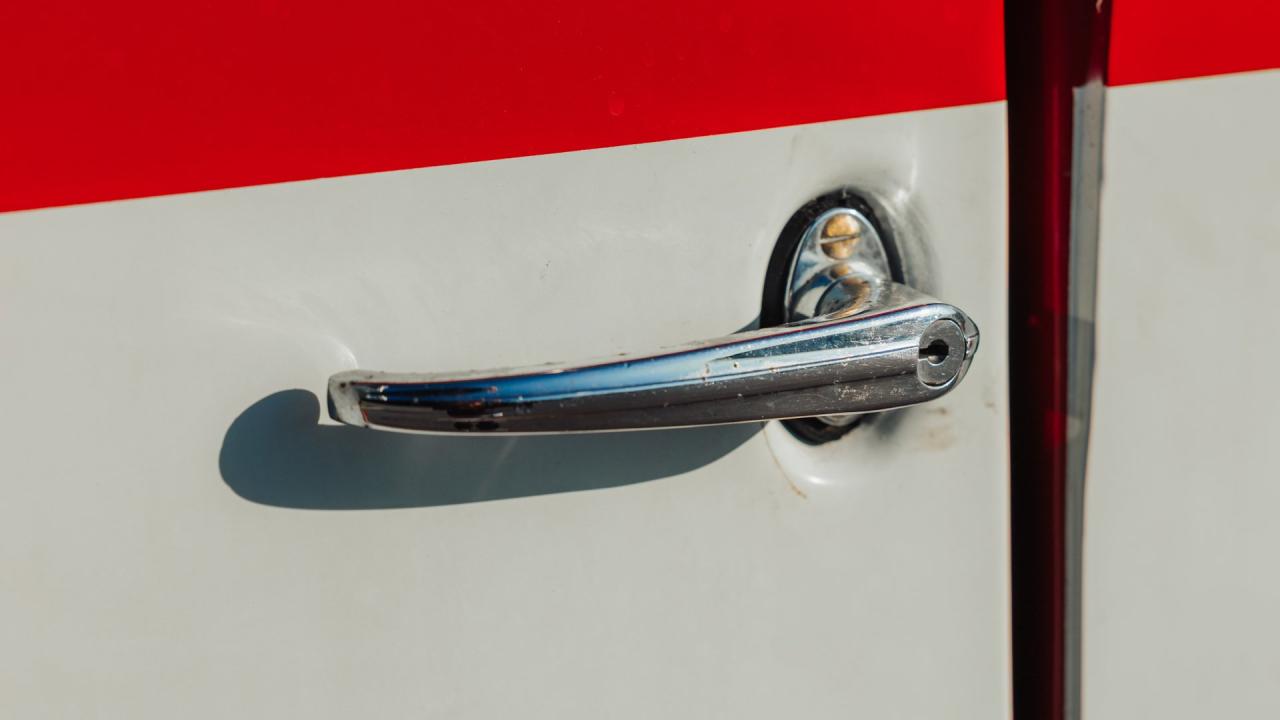 1974 Mercedes - Benz O 317 Porsche Renntransporter Tribute