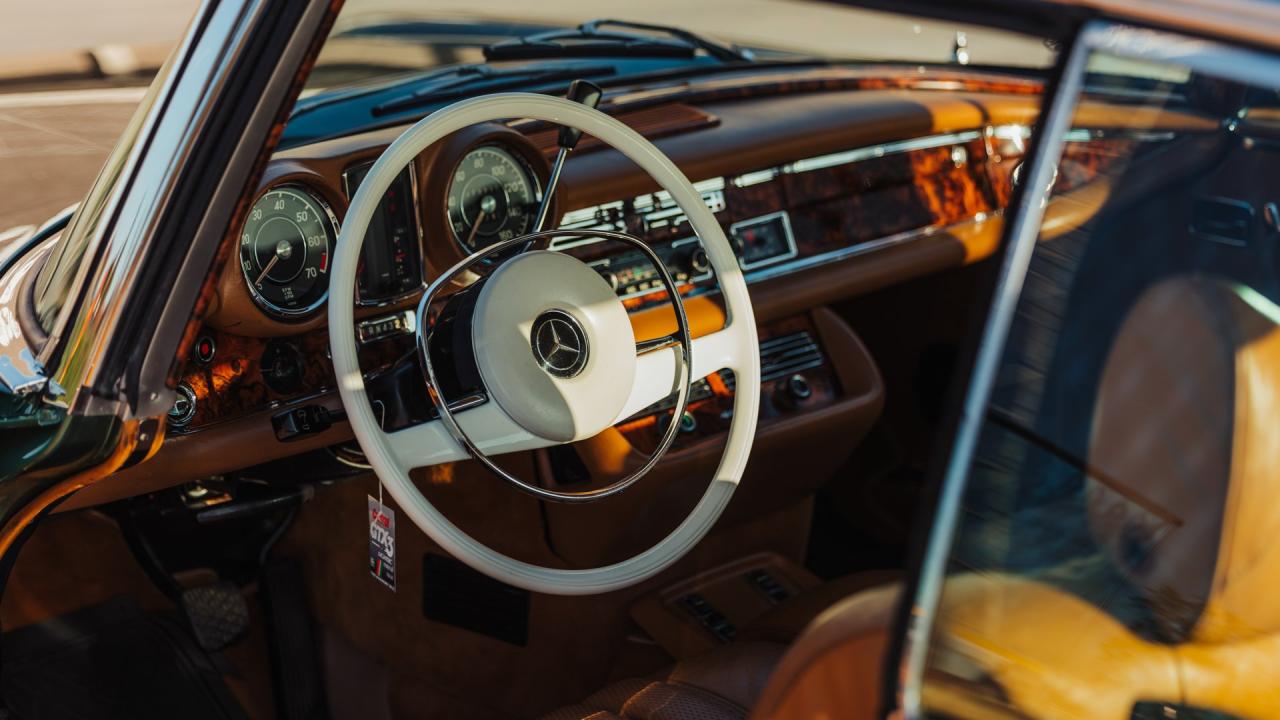 1971 Mercedes - Benz 280 SE 3.5 Coup&eacute;