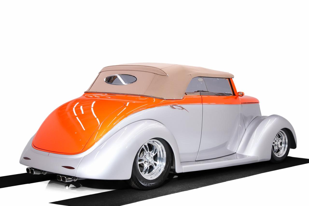 1937 Ford Cabriolet