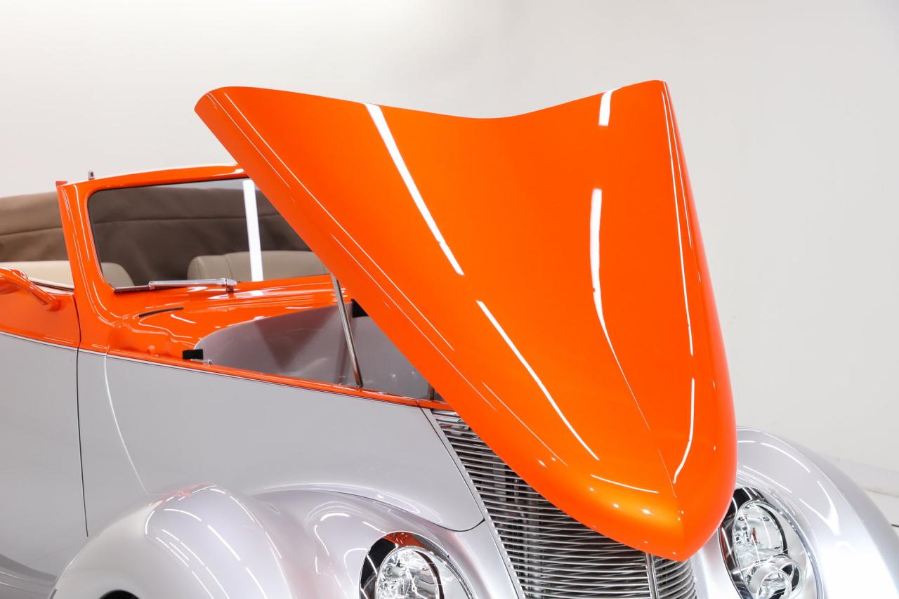 1937 Ford Cabriolet