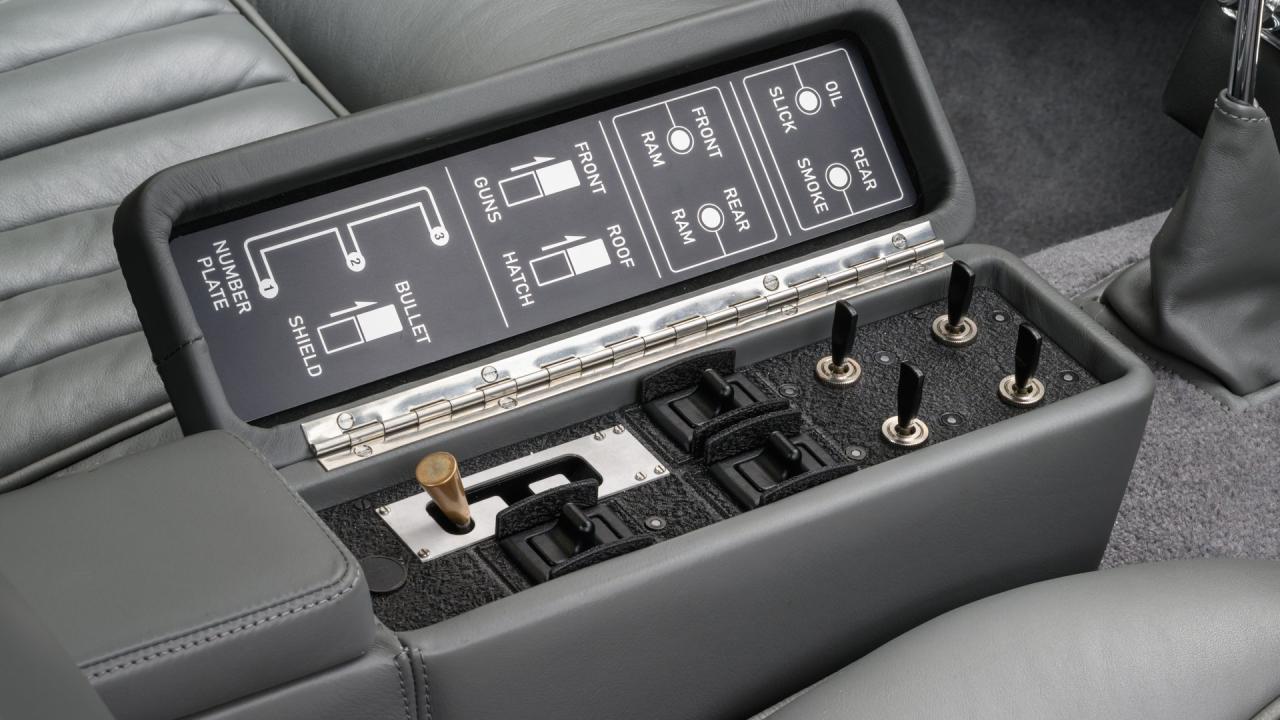 2020 Aston Martin DB5 Goldfinger Edition
