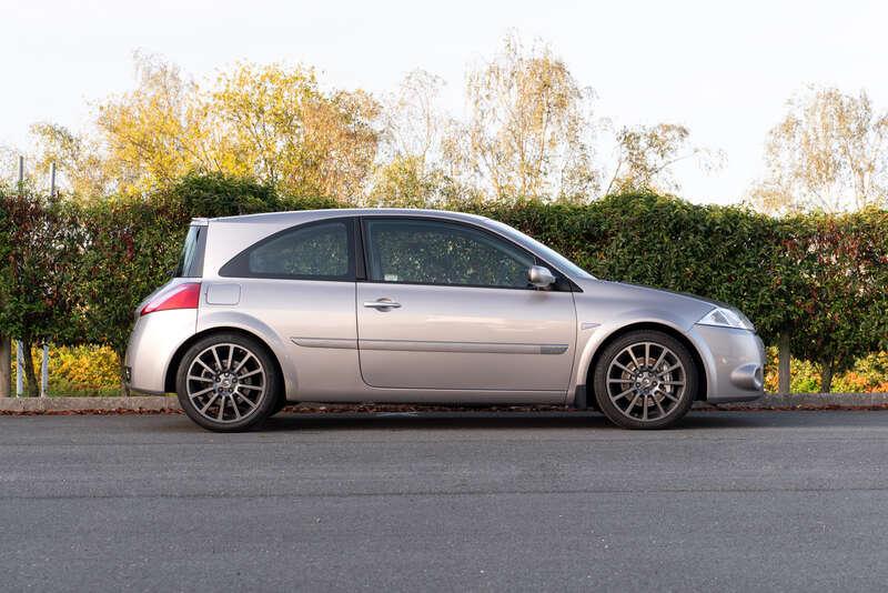 2005 Renault MEGANE
