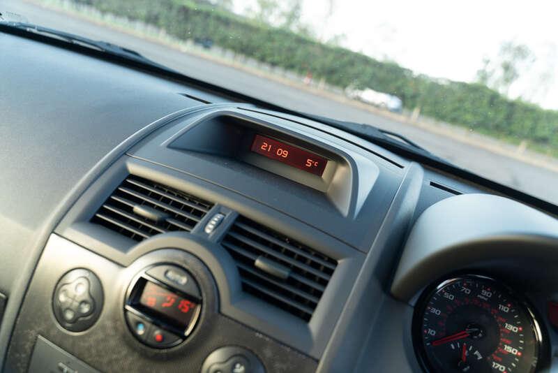 2005 Renault MEGANE