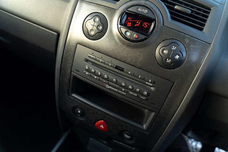 2005 Renault MEGANE
