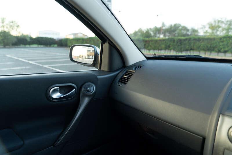 2005 Renault MEGANE